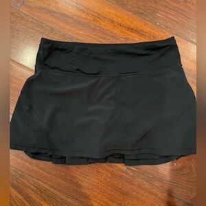 Lululemon black tennis skirt